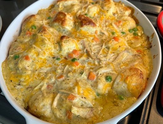 Chicken and Biscuits Casserole