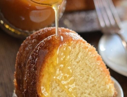 Almond Amaretto Pound Cake