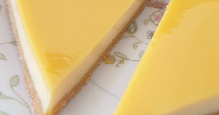 Old-fashioned CUSTARD PIE