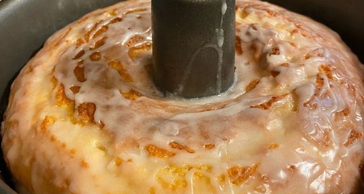 Easy 7-Up Cake