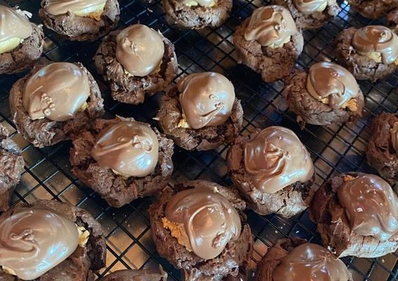 Buckeye Brownie Cookies