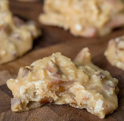 No-Bake Coconut Pecan Praline Cookies