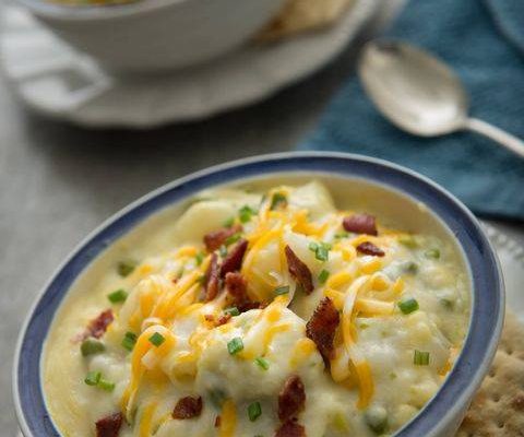 Super Cheesy (and Chunky) Potato Soup