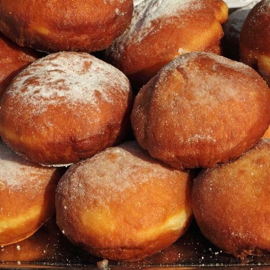 Custard-Filled Polish Paczki