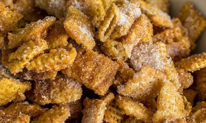 Churro Chex Mix