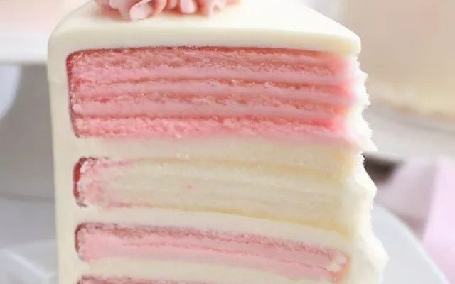 Valentine’s Day Love Cake with Vanilla Buttercream Frosting
