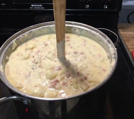 GRANDMA’S HOMEMADE POTATO SOUP