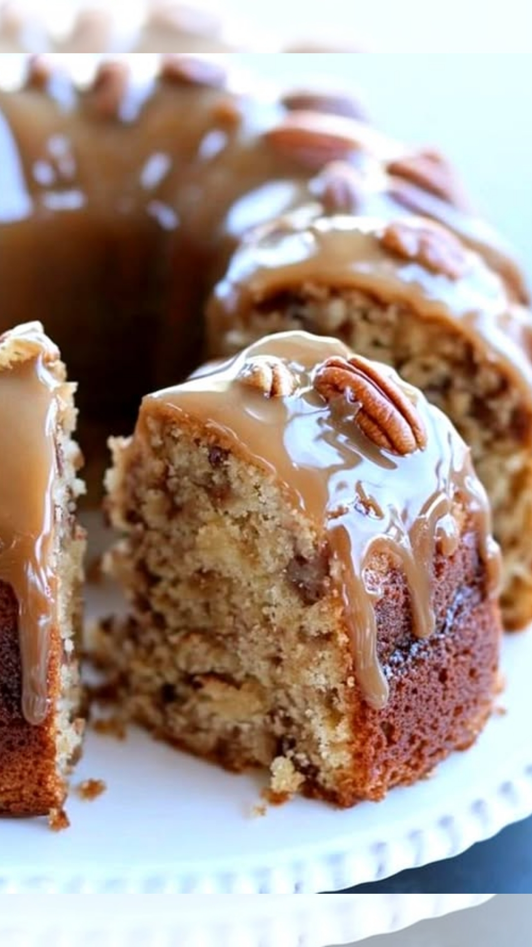APPLE PECAN CAKE WITH CARAMEL GLAZE