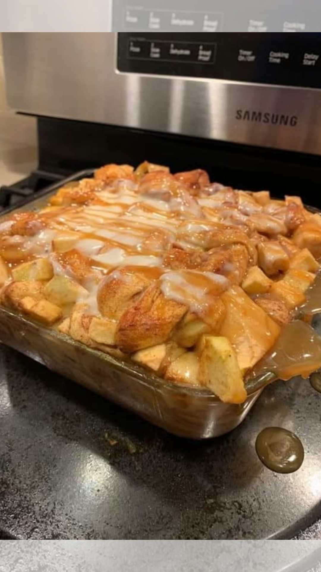 CARAMEL APPLE CINNAMON ROLL LASAGNA