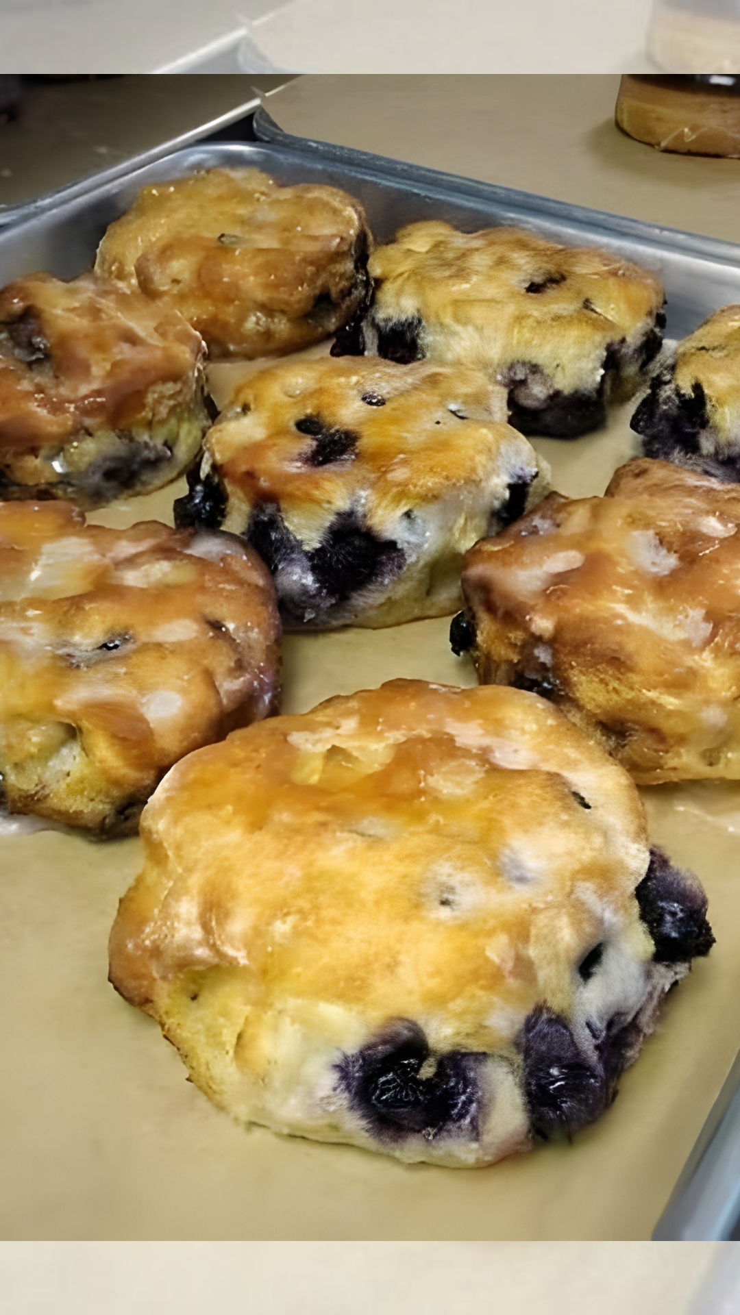 SWEET BLUEBERRY BISCUITS