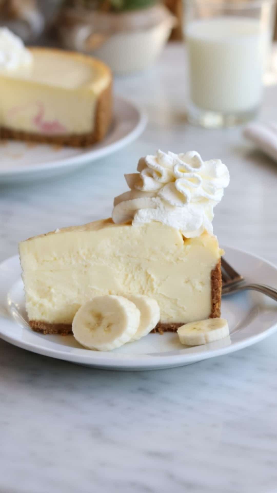 BANANA CREAM CHEESECAKE