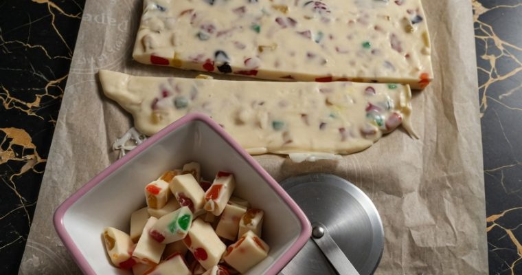 4 Ingredient Nougat Bars