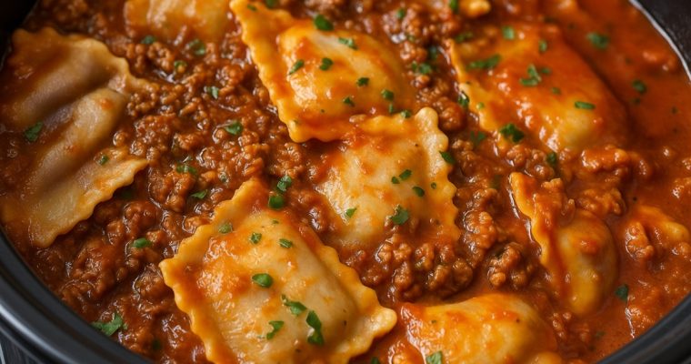 Slow Cooker Ravioli Lasagna