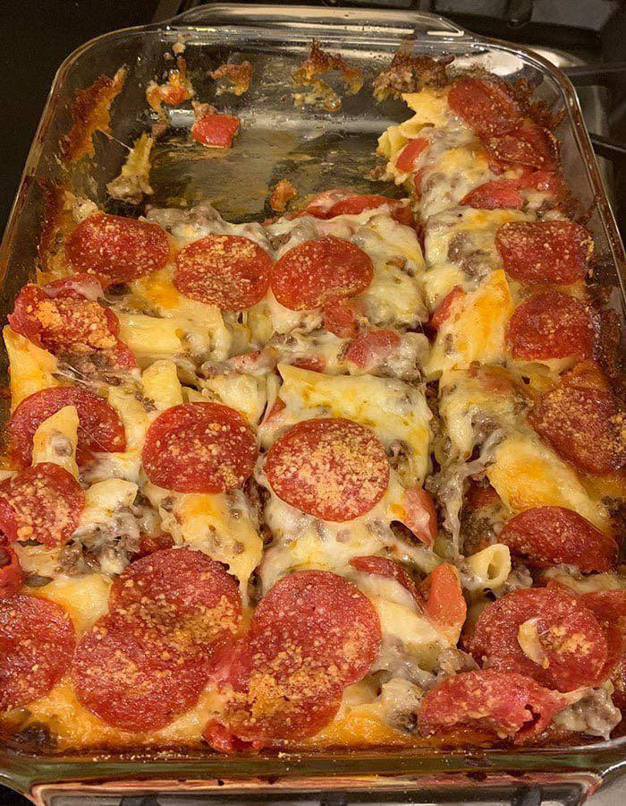 PEPPERONI PIZZA CASSEROLE