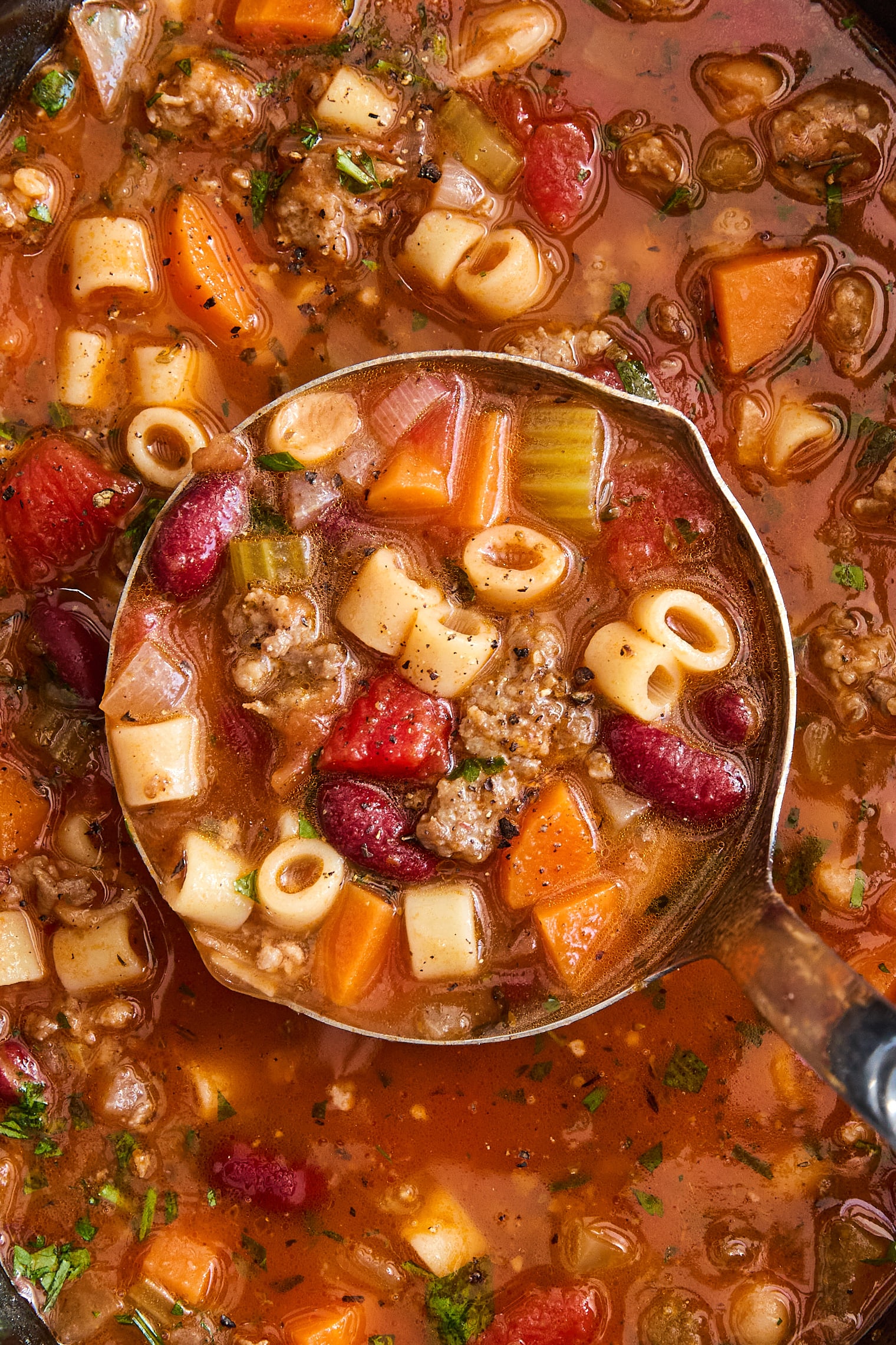 COPYCAT OLIVE GARDEN SLOW COOKER PASTA FAGIOLI