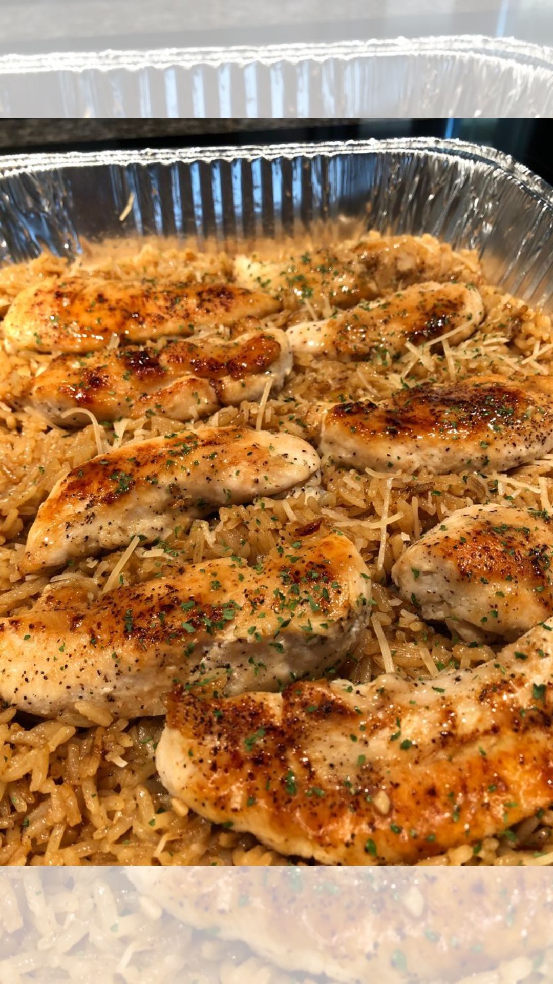 EASY CHICKEN WITH GARLIC PARMESAN RICE