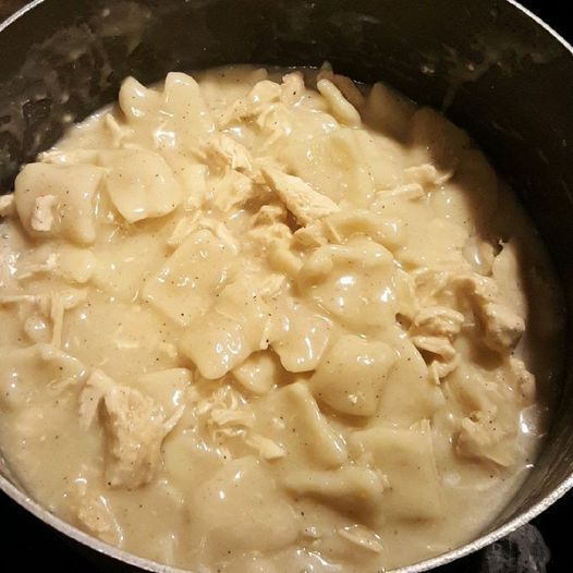 CRACKER BARREL CHICKEN AND DUMPLINGS