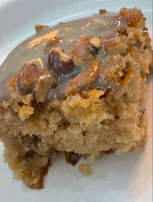 Southern Butter Pecan Praline Cake