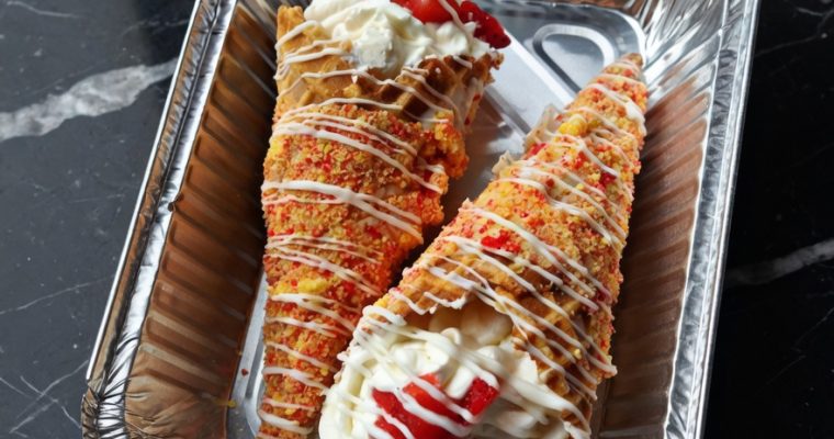 Strawberry Crunch Cheesecake Cones