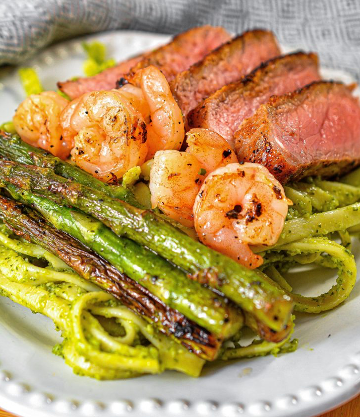 Steak and Shrimp Pesto Sauce Linguini