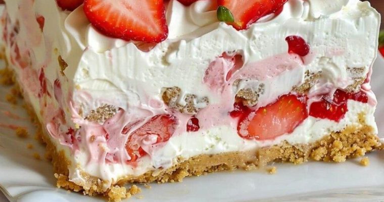 Strawberry Cream Cheese Icebox Cake