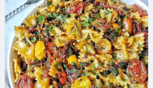 Roasted Tomato Pasta with Mushrooms, Herbs & Sun-Dried Tomatoes