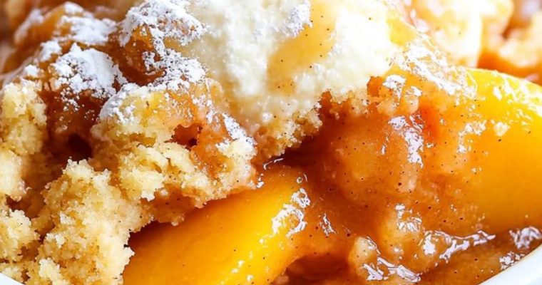 Slow Cooker Peach Cobbler