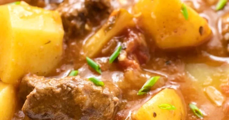 Slow Cooker Chunky Beef and Potato Stew