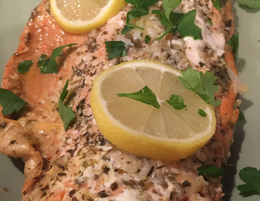 Baked Salmon in Foil with Asparagus and Lemon Garlic Butter Sauce