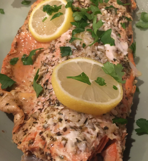 Baked Salmon in Foil with Asparagus and Lemon Garlic Butter Sauce