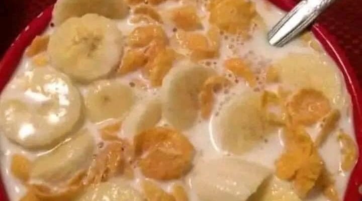 Corn Flakes with Bananas