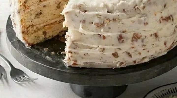 Italian Cream Cheese Cake