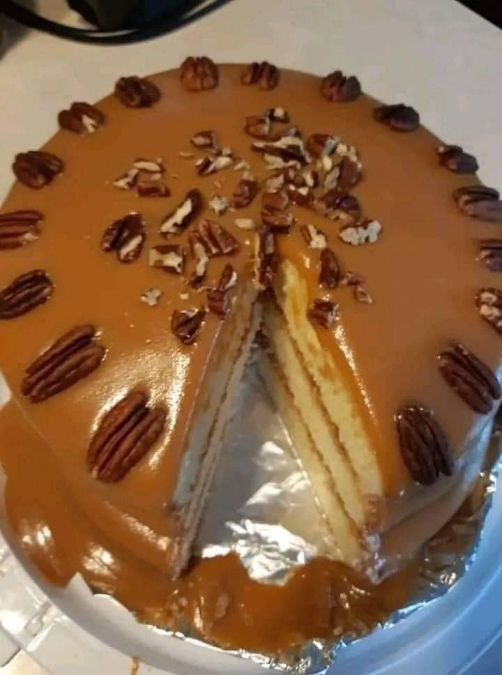 Classic Southern Caramel Cake