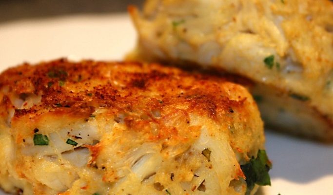 PERFECT CRAB CAKES