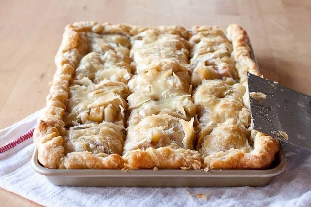 APPLE SLAB PIE