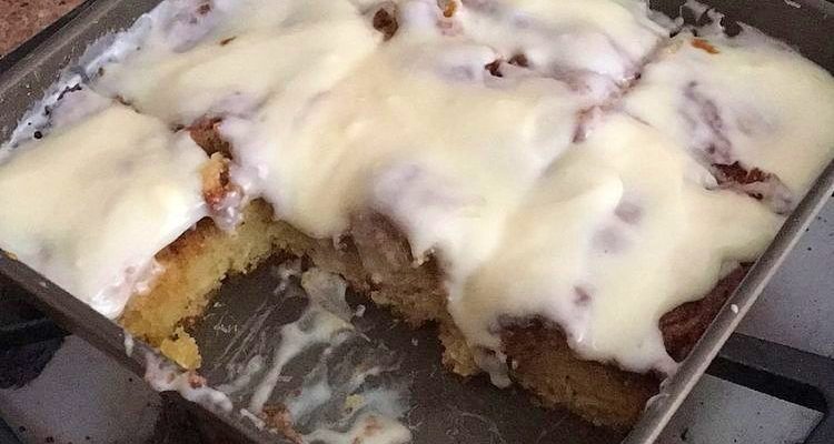 CINNAMON ROLL CAKE WITH CREAM CHEESE FROSTING