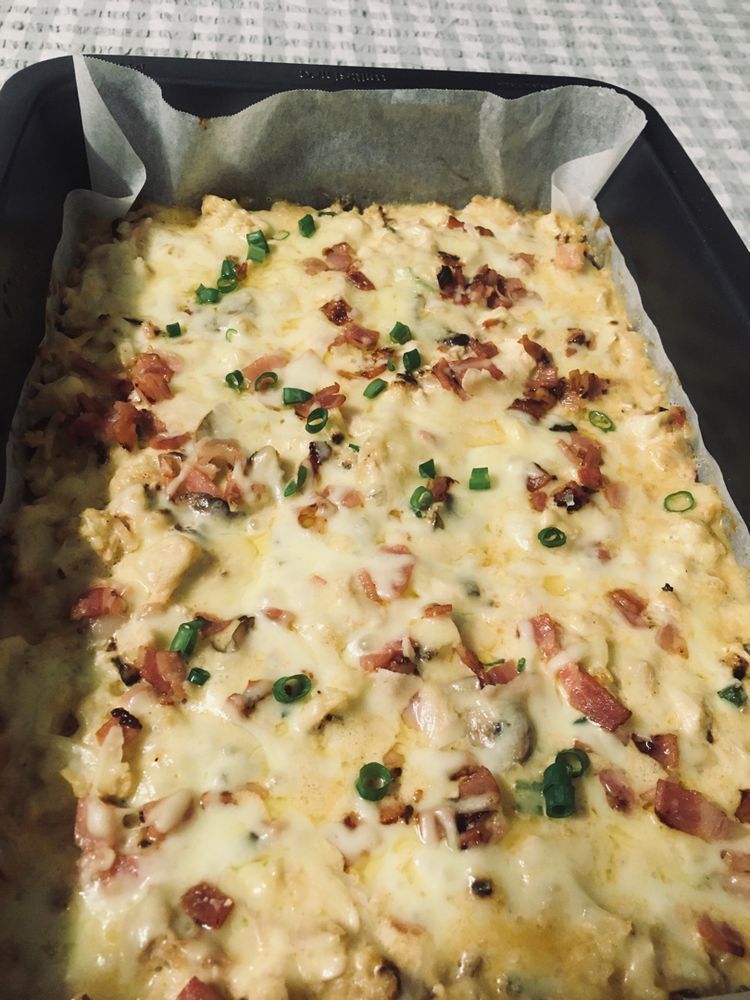 LOADED CAULIFLOWER BAKE