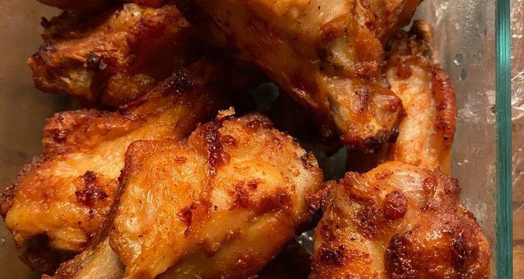 CHICKEN WINGS