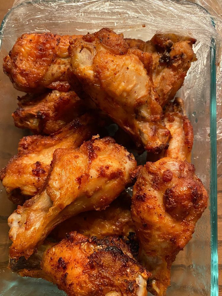 CHICKEN WINGS