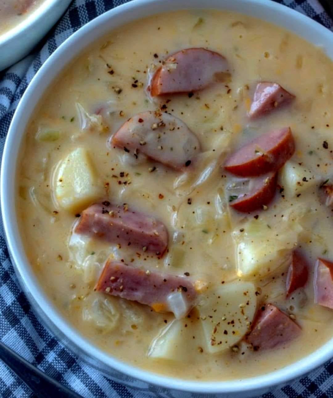 HOW TO MAKE KIELBASA SOUP WITH POTATOES