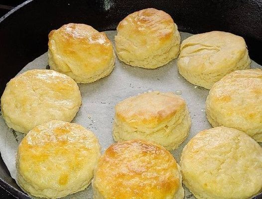 SPICED PUMPKIN BUTTERMILK BISCUITS