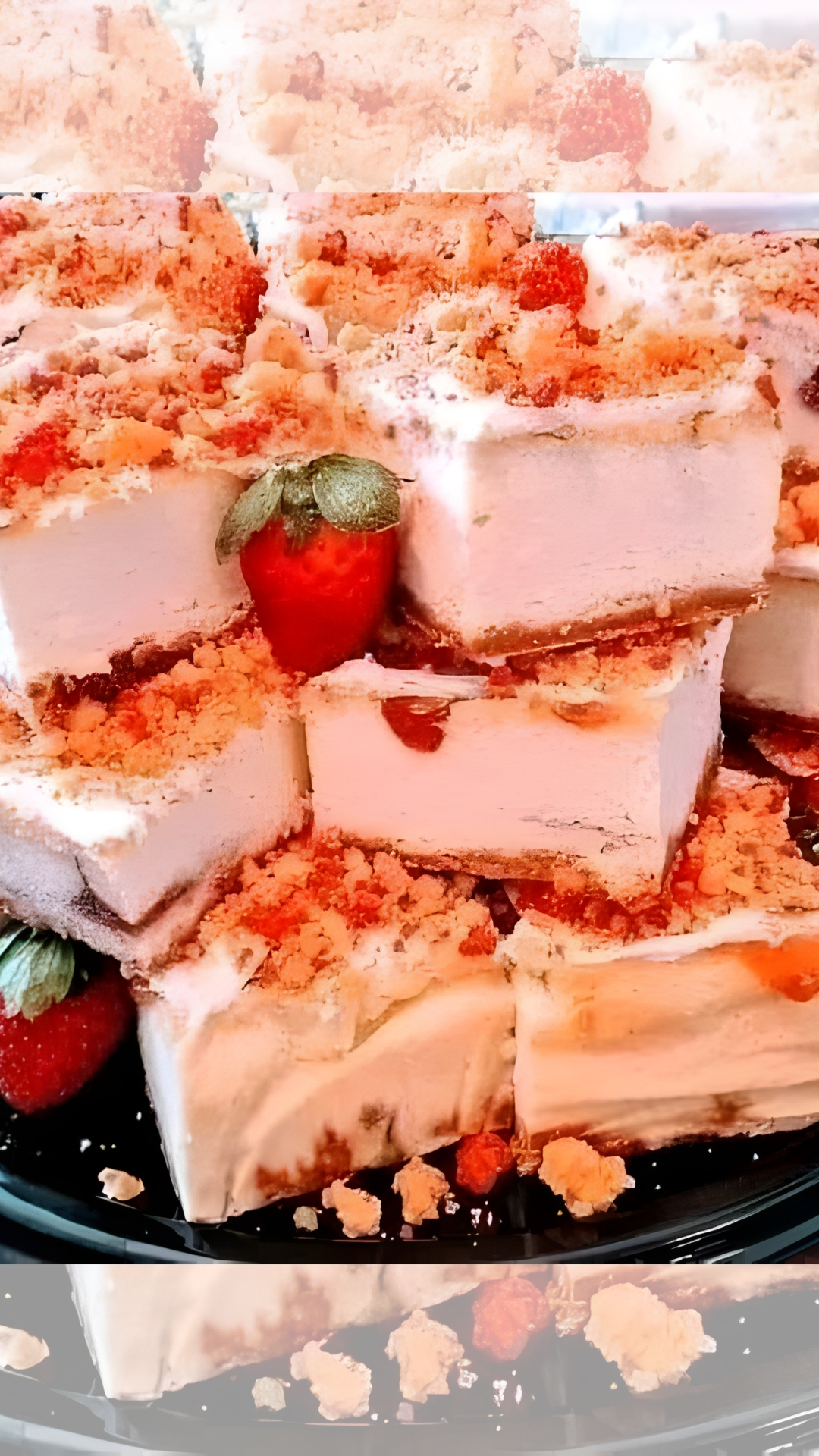 STRAWBERRY CHEESECAKE BARS