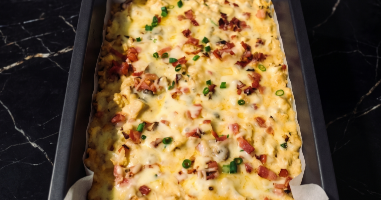 LOADED CAULIFLOWER BAKE