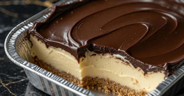 No-Bake Chocolate Eclair Cake