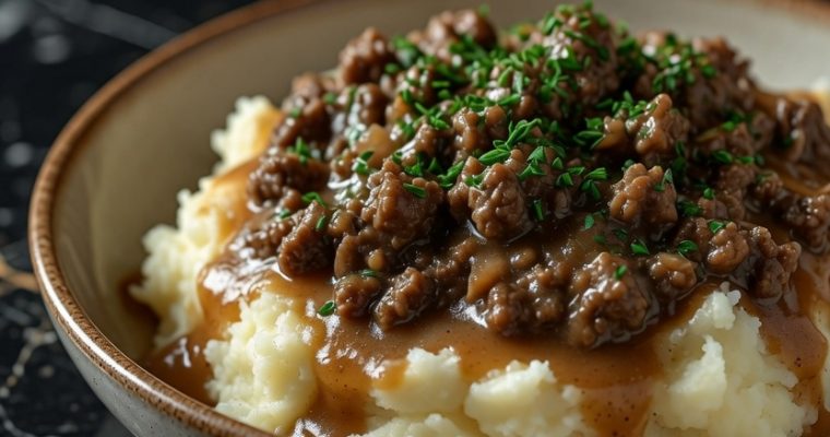 Ground Beef and Gravy Over Mashed Potatoes