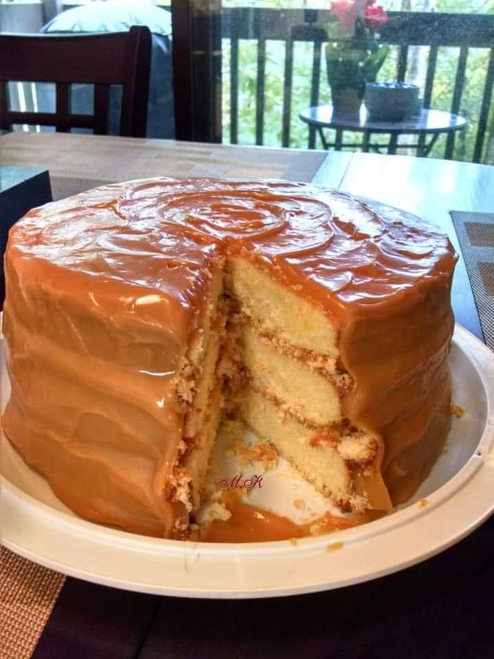 Easy Homemade Caramel Cake