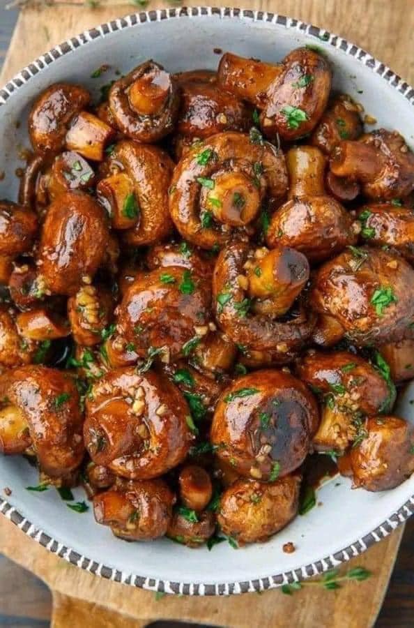 Balsamic Soy Roasted Garlic Mushrooms