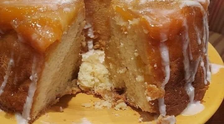 Peach Cobbler Pound Cake