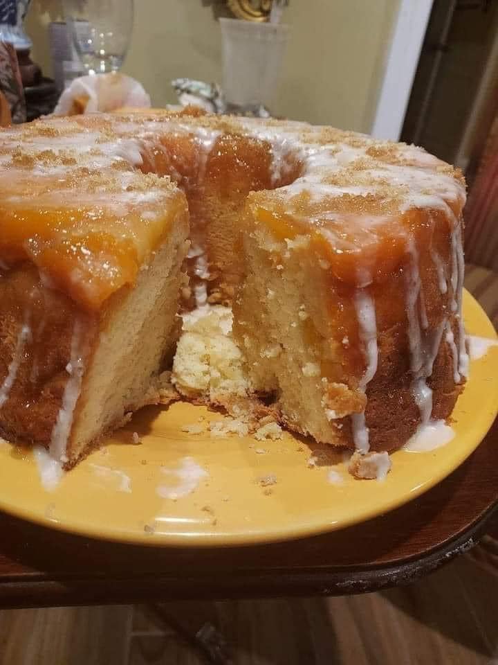 Peach Cobbler Pound Cake