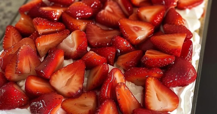 Strawberry Shortcake Crunch Cake with Cream Cheese Frosting